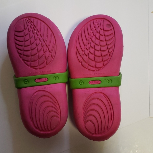 CROCS™️ Watermelon Colors Size 7 Child - Picture 7 of 8